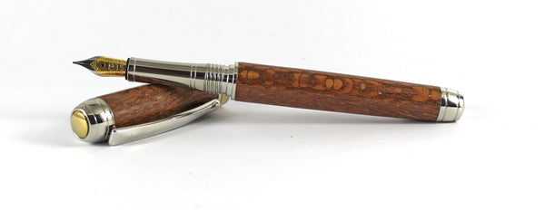 Queens Fountain Pen in Lacewood