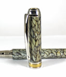 Queens Fountain pen in Conway Stewart White Tiffany Casein